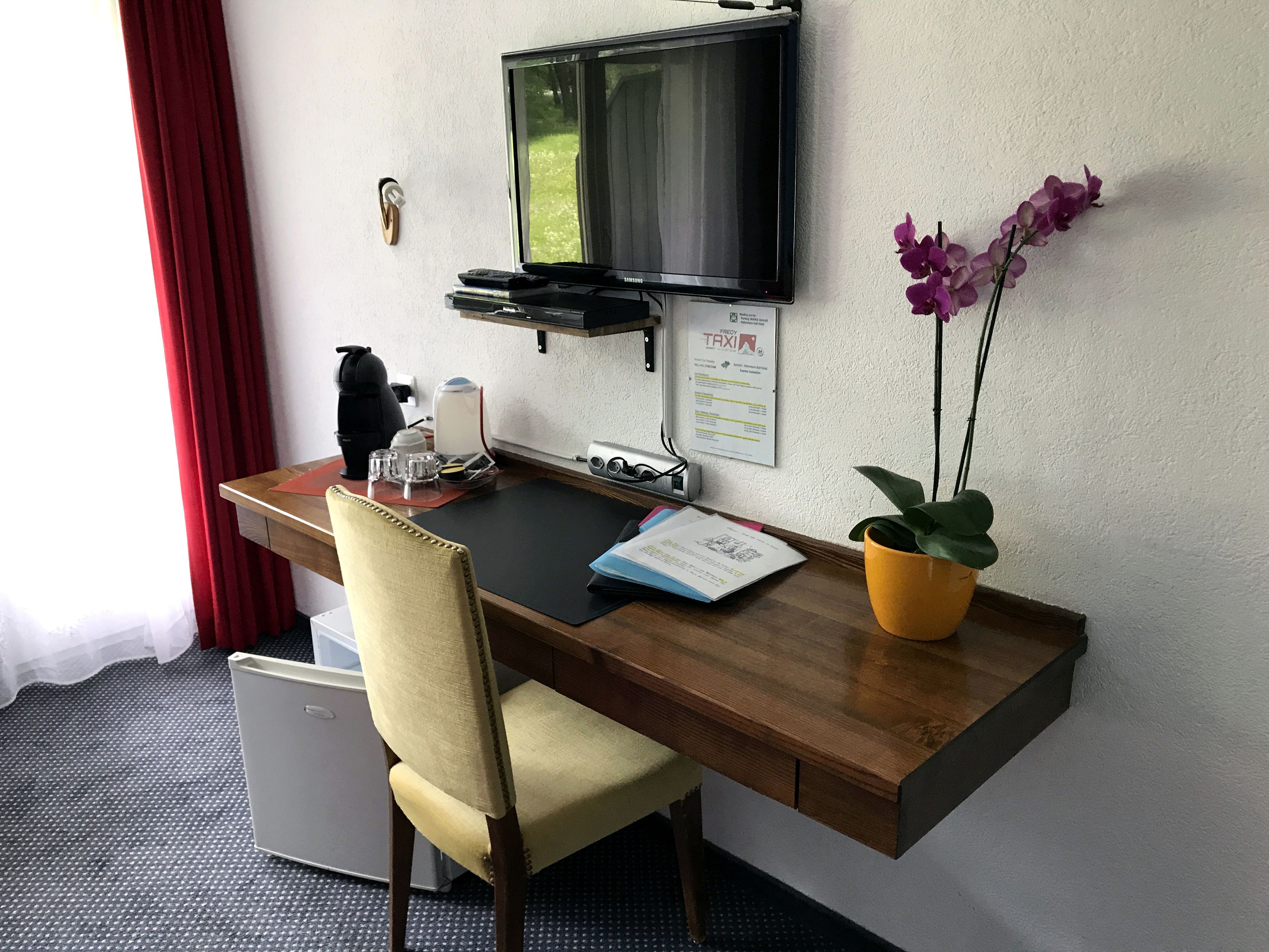 luxury triple room, mountain view | frette italian sheets, premium bedding, select comfort beds, minibar