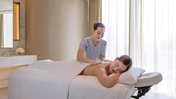 Couples treatment room(s), body treatments, aromatherapy