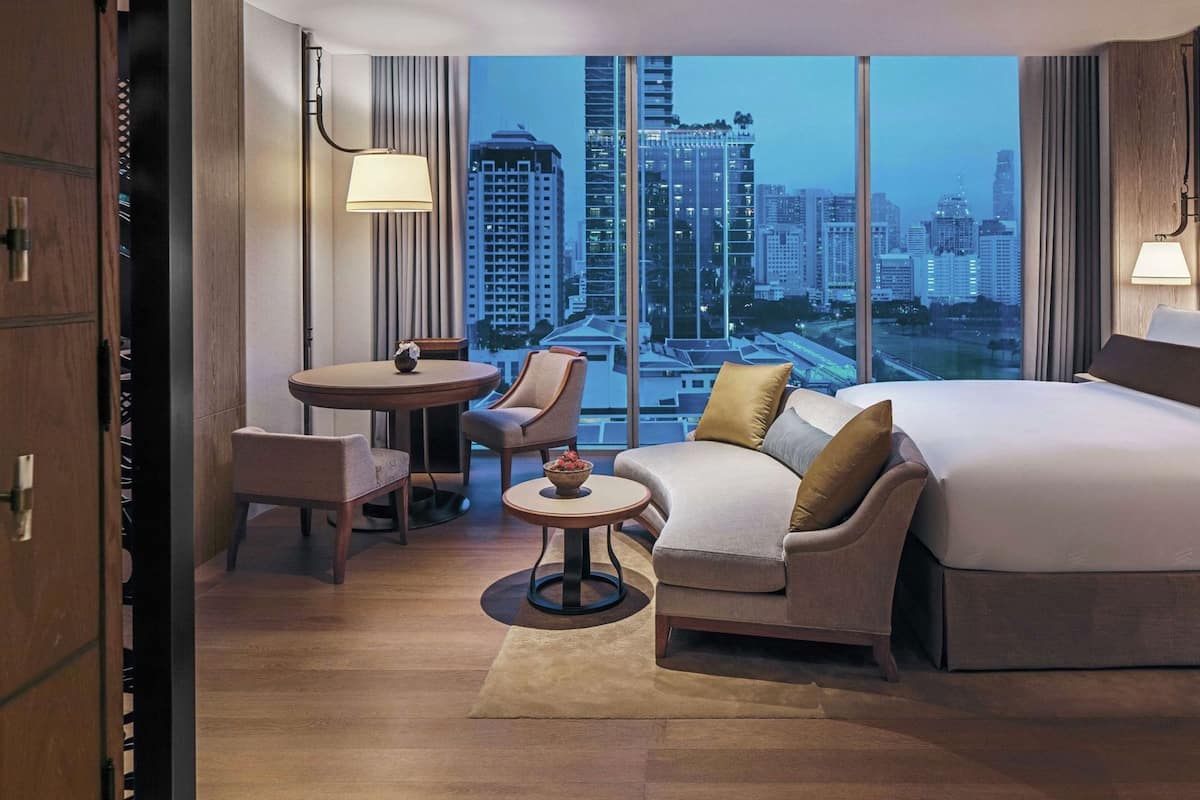 Premium bedding, minibar, in-room safe, laptop workspace