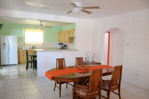 House, 3 Bedrooms | In-room dining - ZenBreak - Maloney Drive (Inch Marlowe)