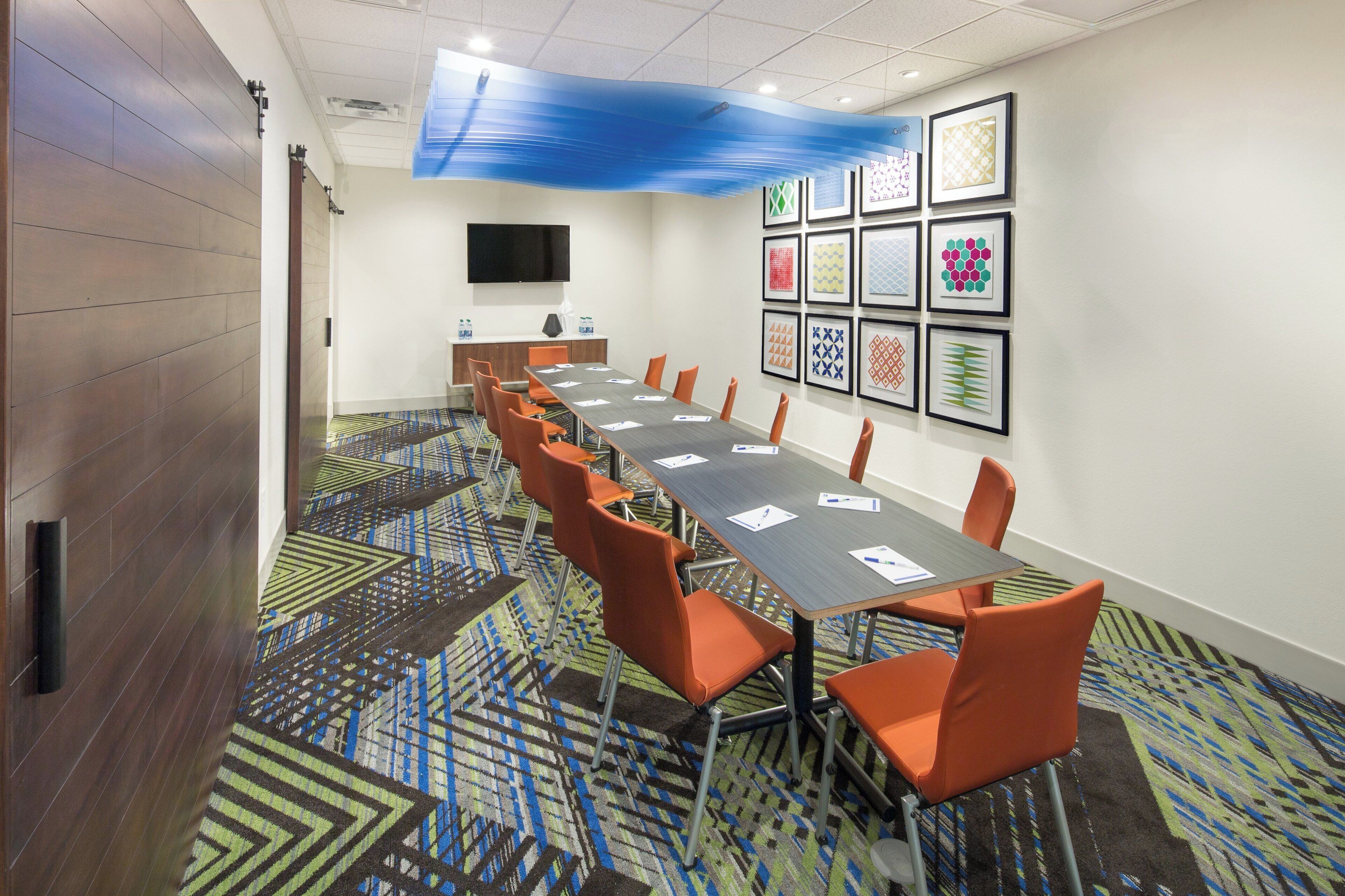 Meeting facility