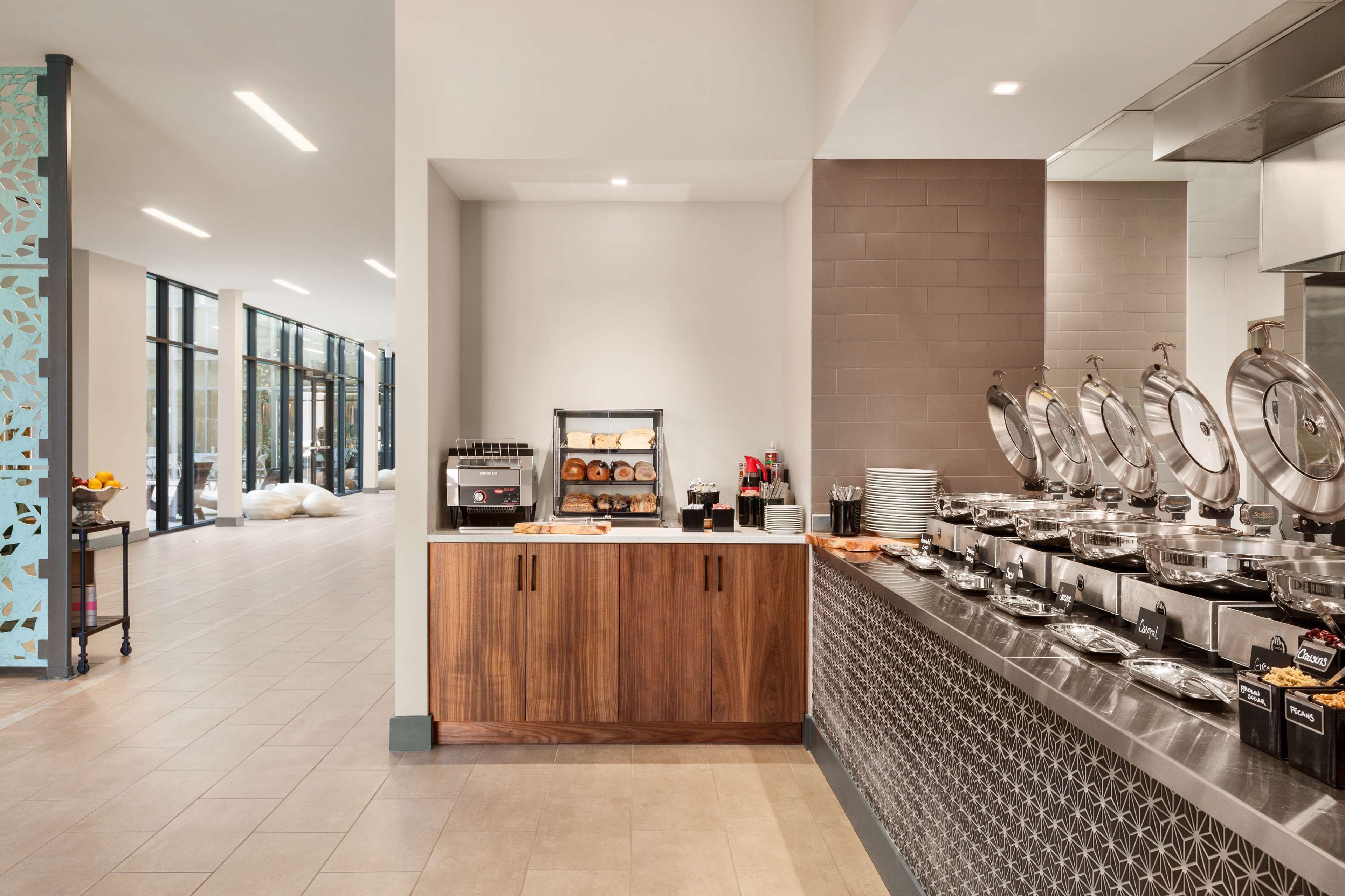 daily buffet breakfast (usd 17.99 per person)