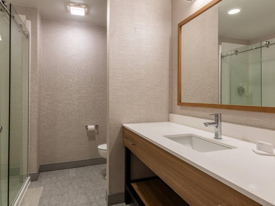 Bathroom shower