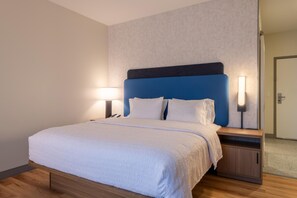Room - Hampton Inn & Suites Boston/Stoughton (Stoughton)