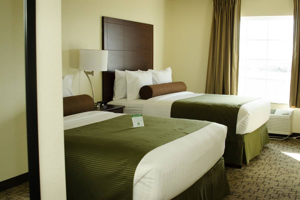 Room, 2 Queen Beds, Non Smoking (Guestroom) | Premium bedding, in-room safe, desk, laptop workspace