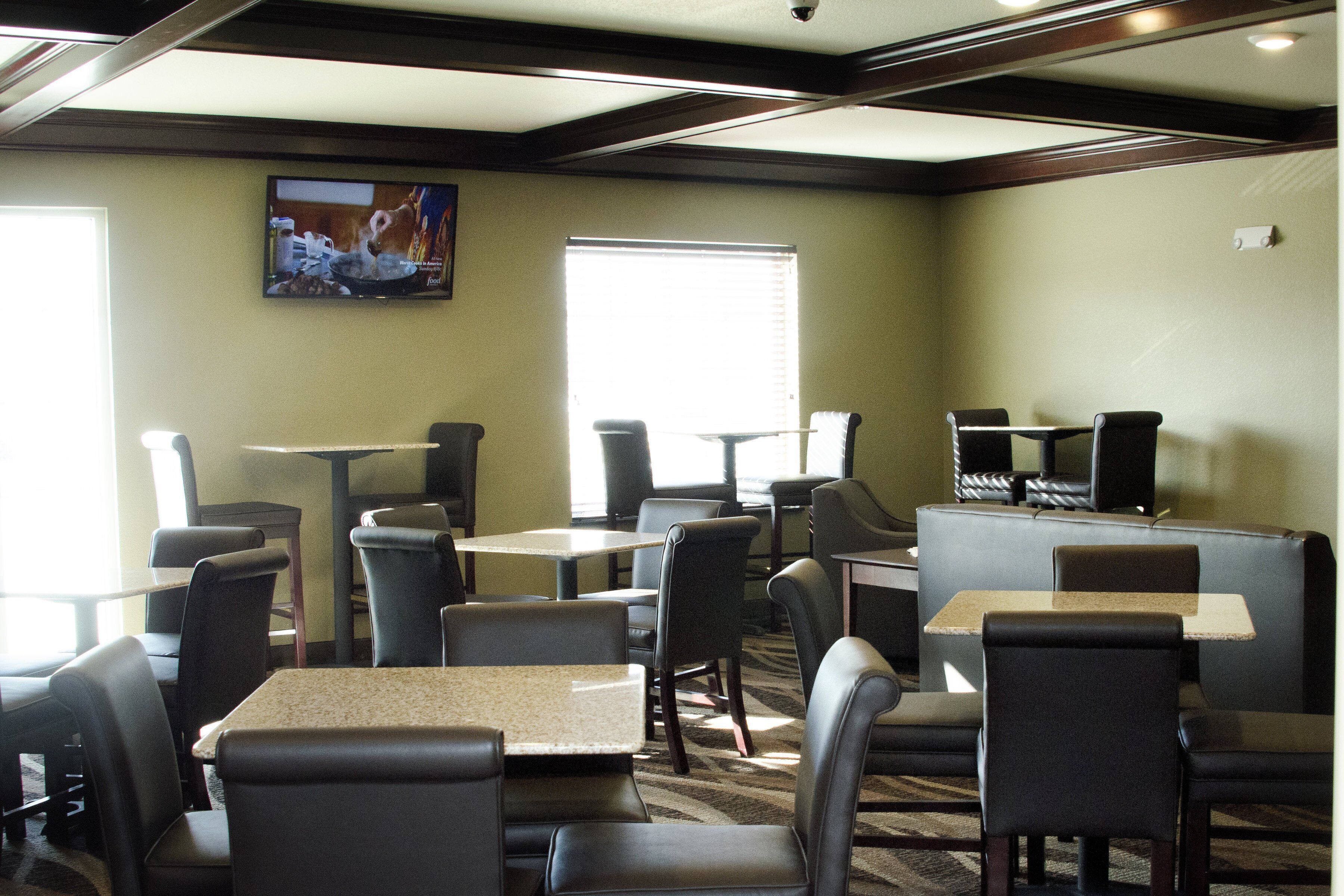 free daily self-service breakfast