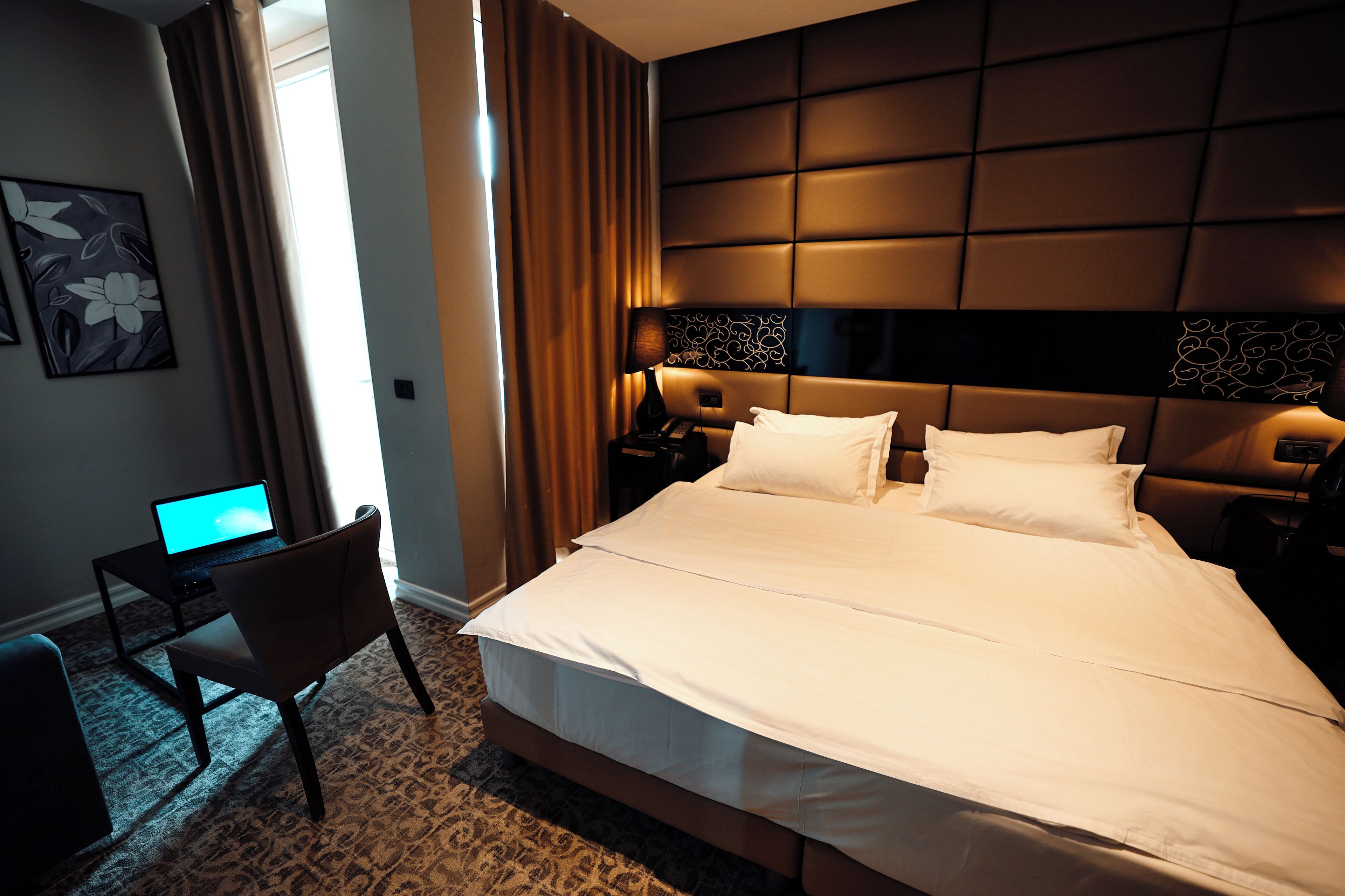 double room | premium bedding, memory-foam beds, minibar, in-room safe