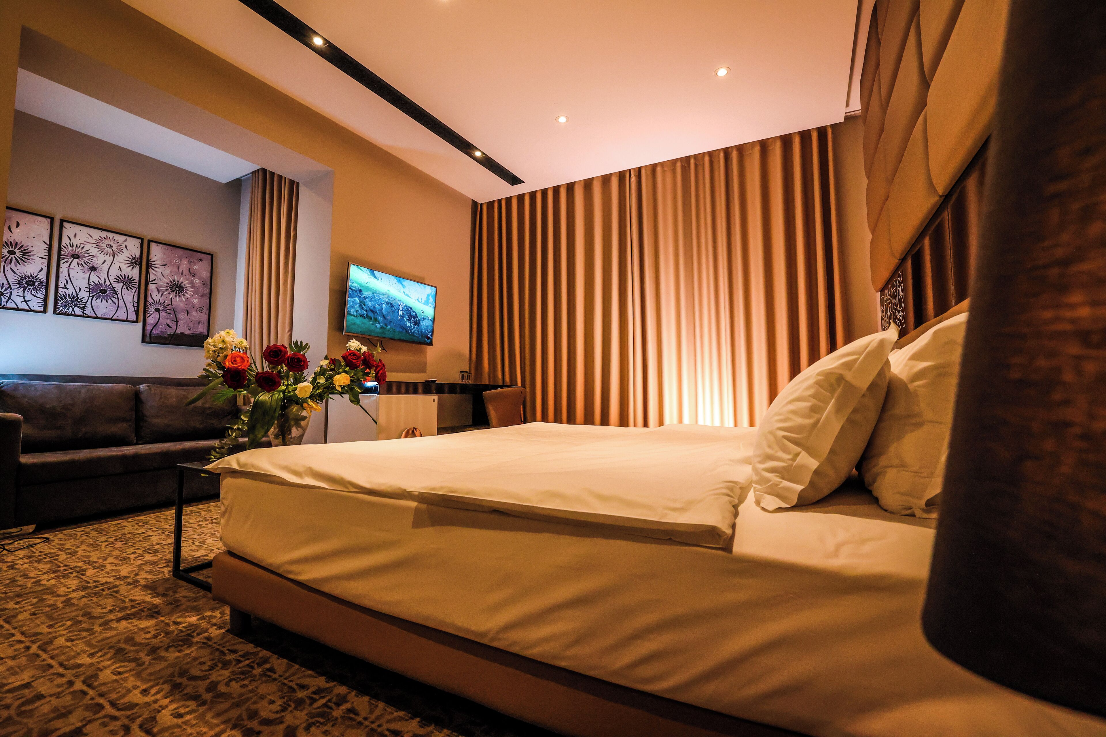 standard double or twin room, 1 bedroom | premium bedding, memory-foam beds, minibar, in-room safe