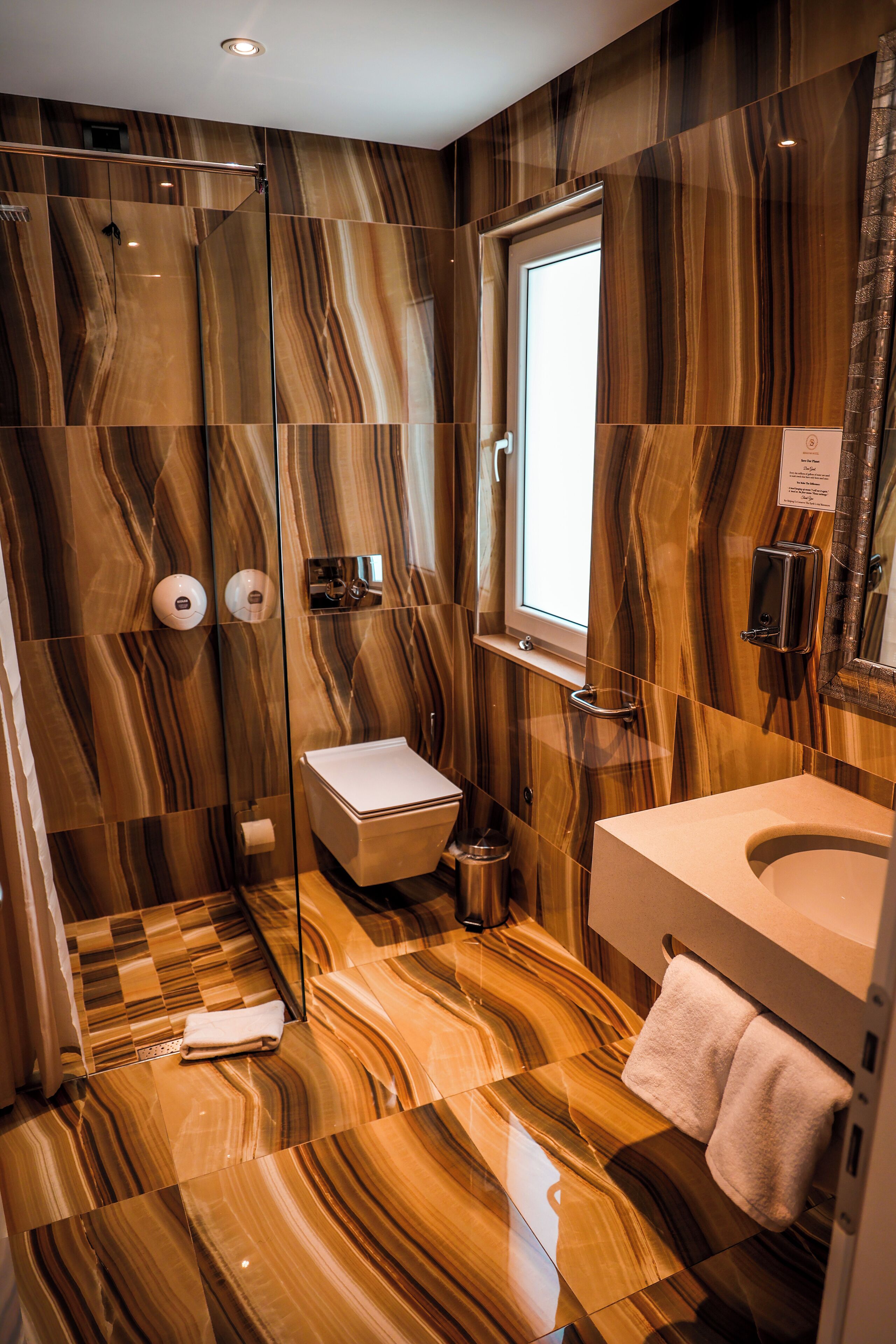 shower, free toiletries, hair dryer, slippers