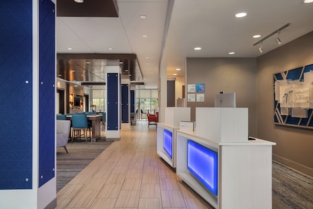 Exterior. Holiday Inn Express & Suites-Dripping Springs - Austin Area by IHG