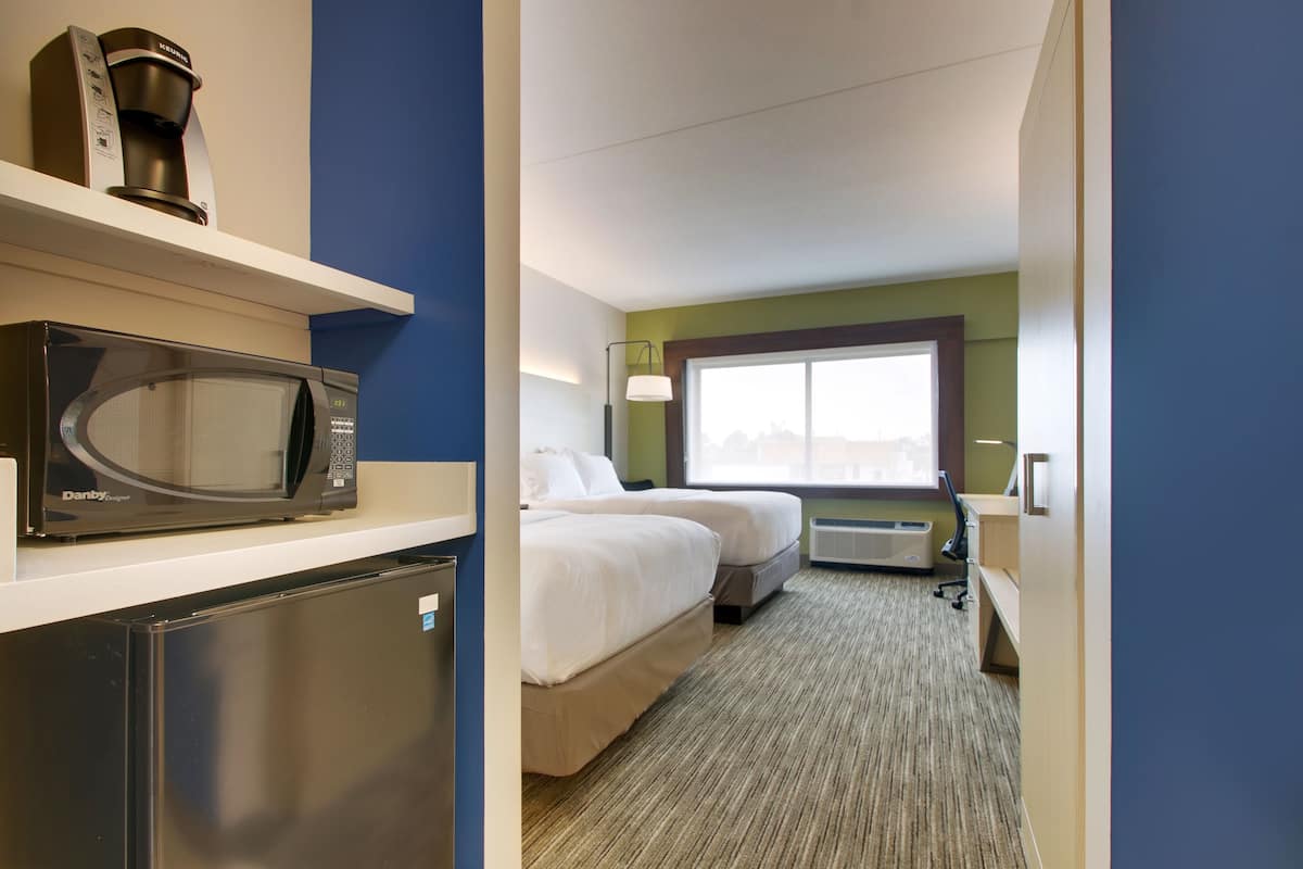 In-room safe, desk, blackout drapes, soundproofing