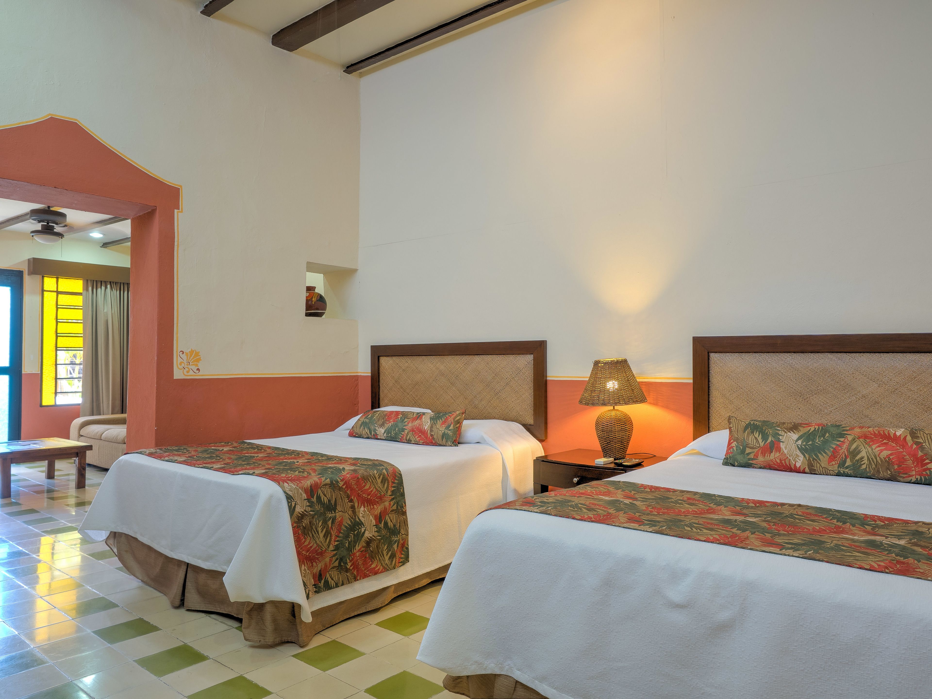 Los Dos Toros | Iron/ironing board, free WiFi, bed sheets