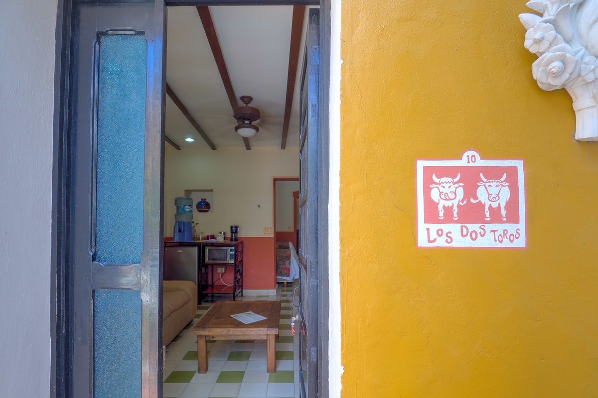 Habitació estàndard | Planxa i posts de planxar, wifi gratuïta i roba de llit 