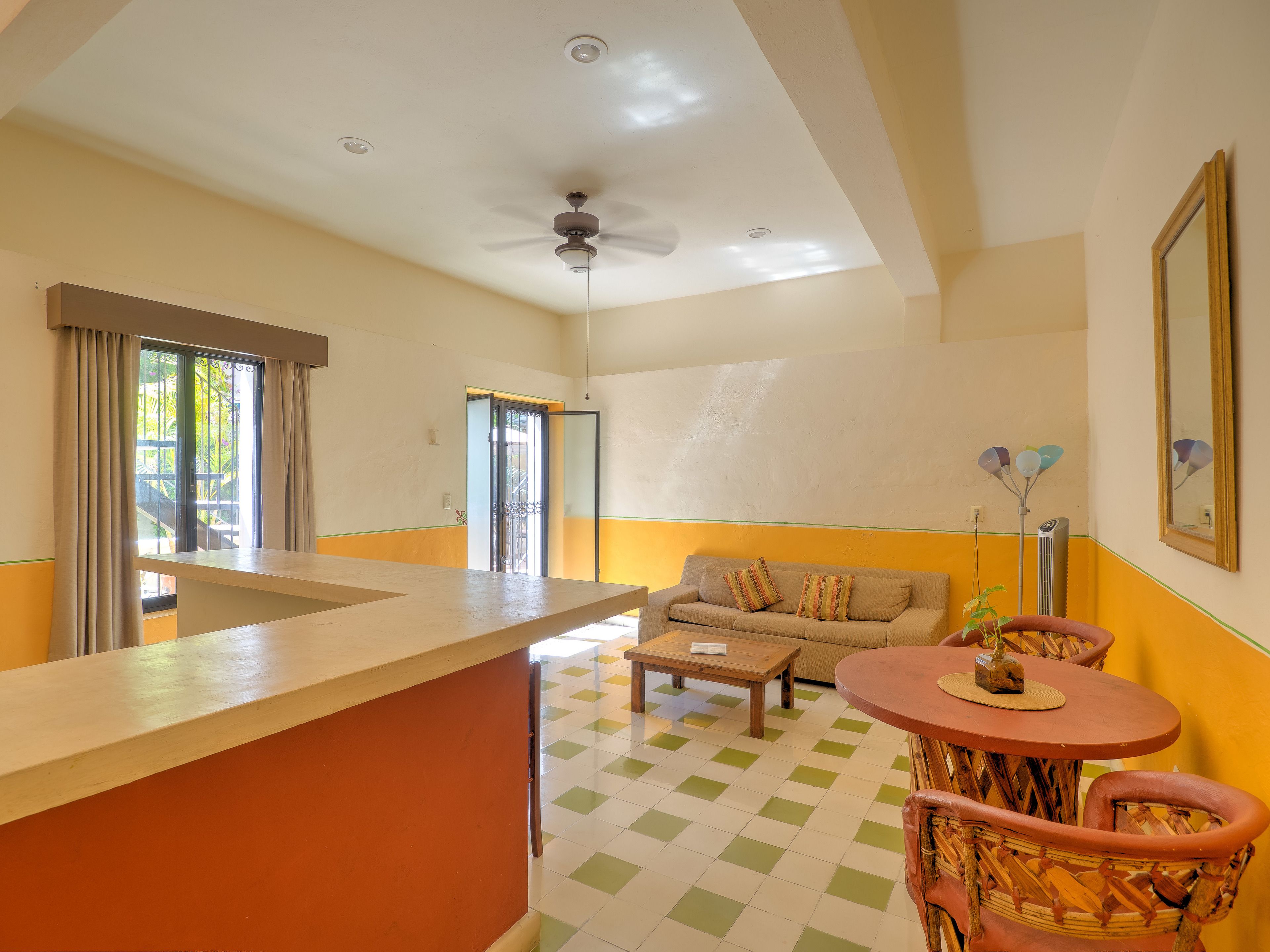 los dos camellos | iron/ironing board, free wifi, bed sheets