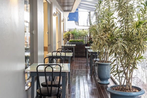 Petit déjeuner buffet compris tous les jours