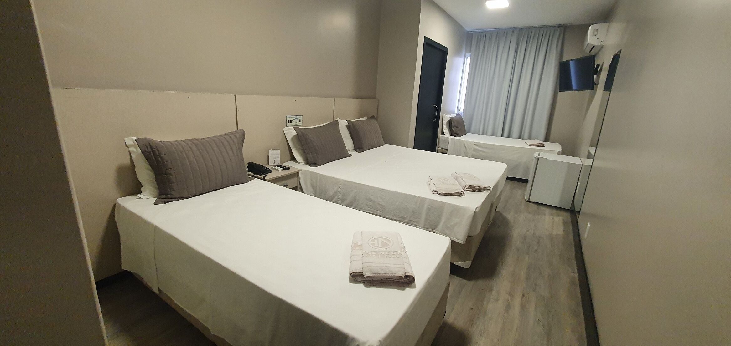 Minibar, desk, blackout curtains, free WiFi