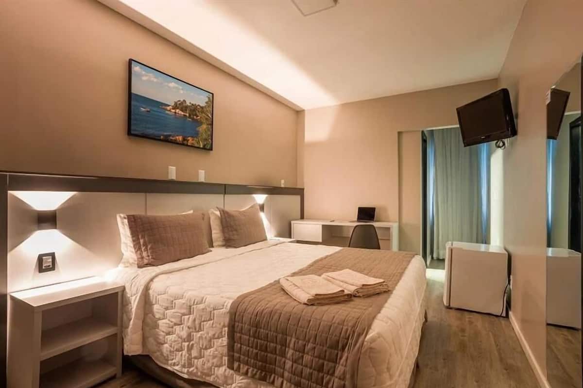 Minibar, desk, blackout drapes, free WiFi