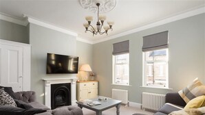Living room - 13 Claremont Terrace (York)