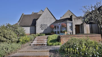 Fachada de la propiedad