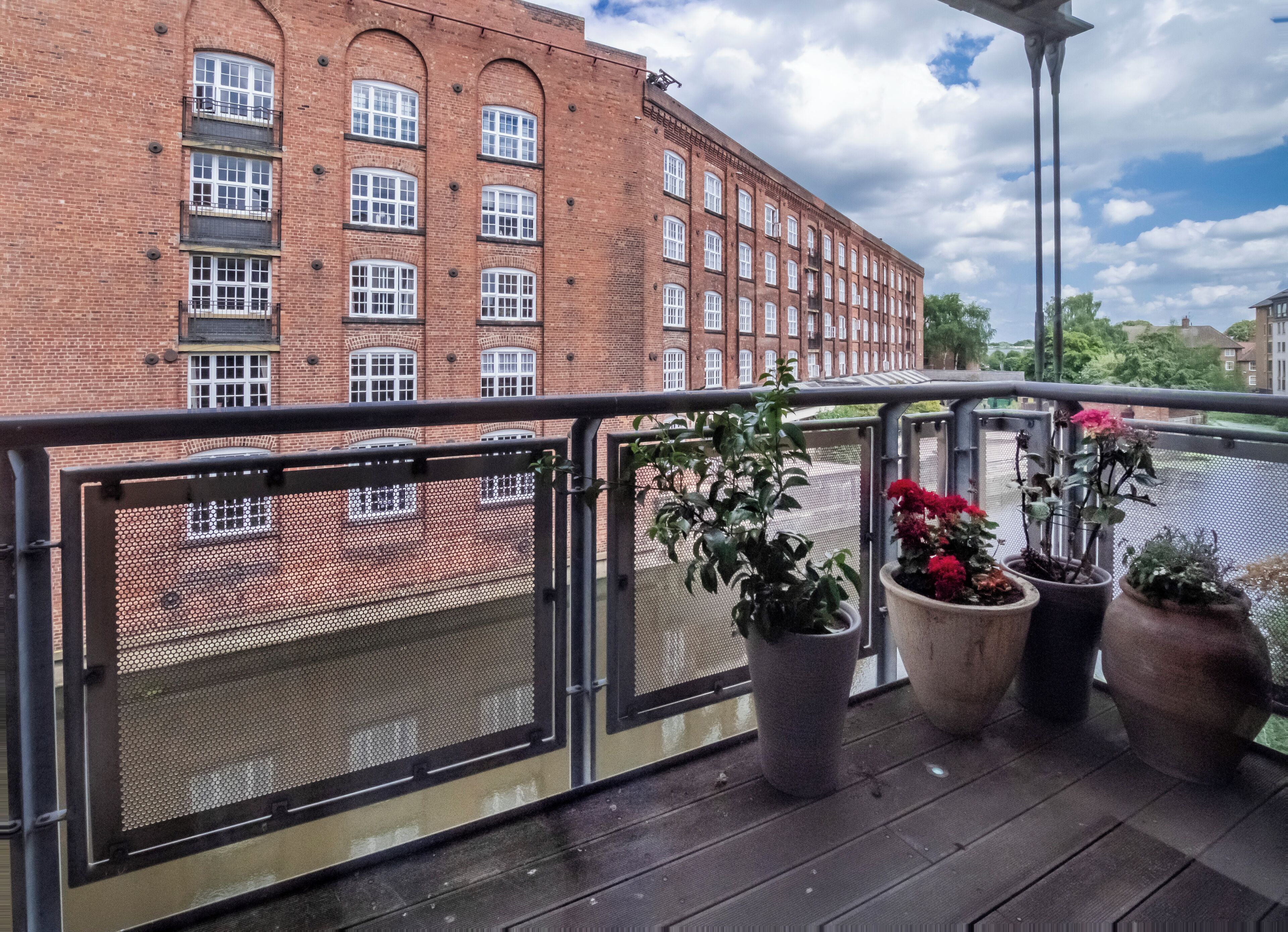 Apartment, 2 Bedrooms, River View | Terrace/patio