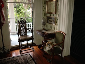 Interior detail - Stone House Musical B&B (Natchez)