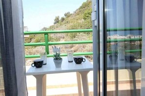 Outdoor dining - Sunny Hill (Hersonissos)
