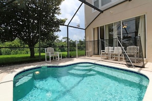 Beheizter Pool