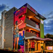 Breeze Lodge - Hostel