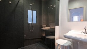 Handdoeken, toiletpapier