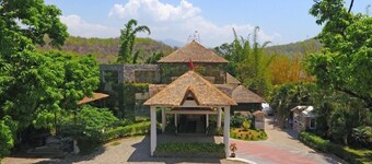 Wood castle Spa & Resort