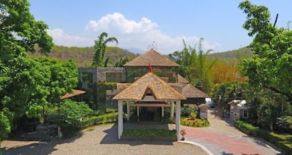 Wood castle Spa & Resort