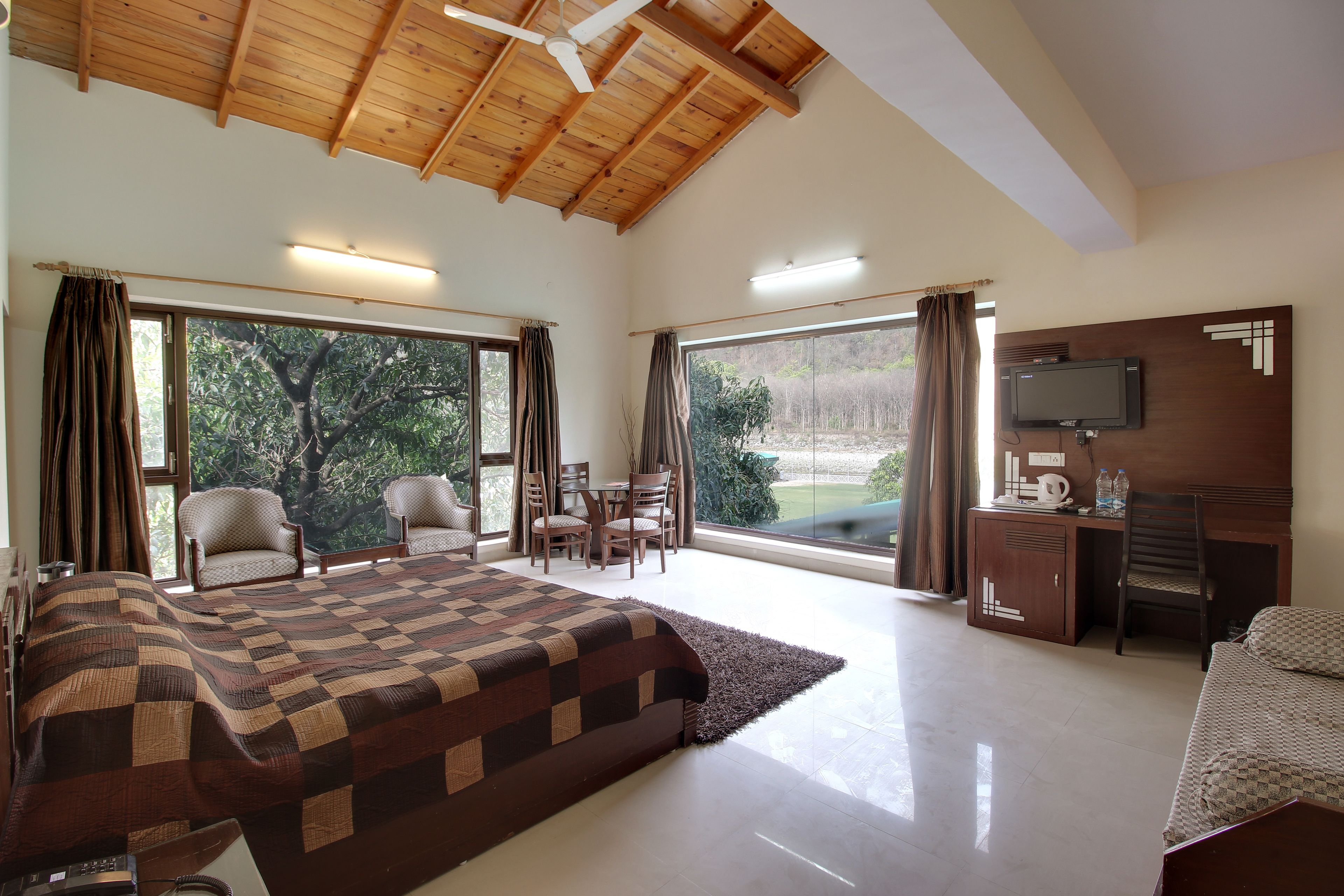 Presidential Suite | Premium bedding, minibar, in-room safe, desk