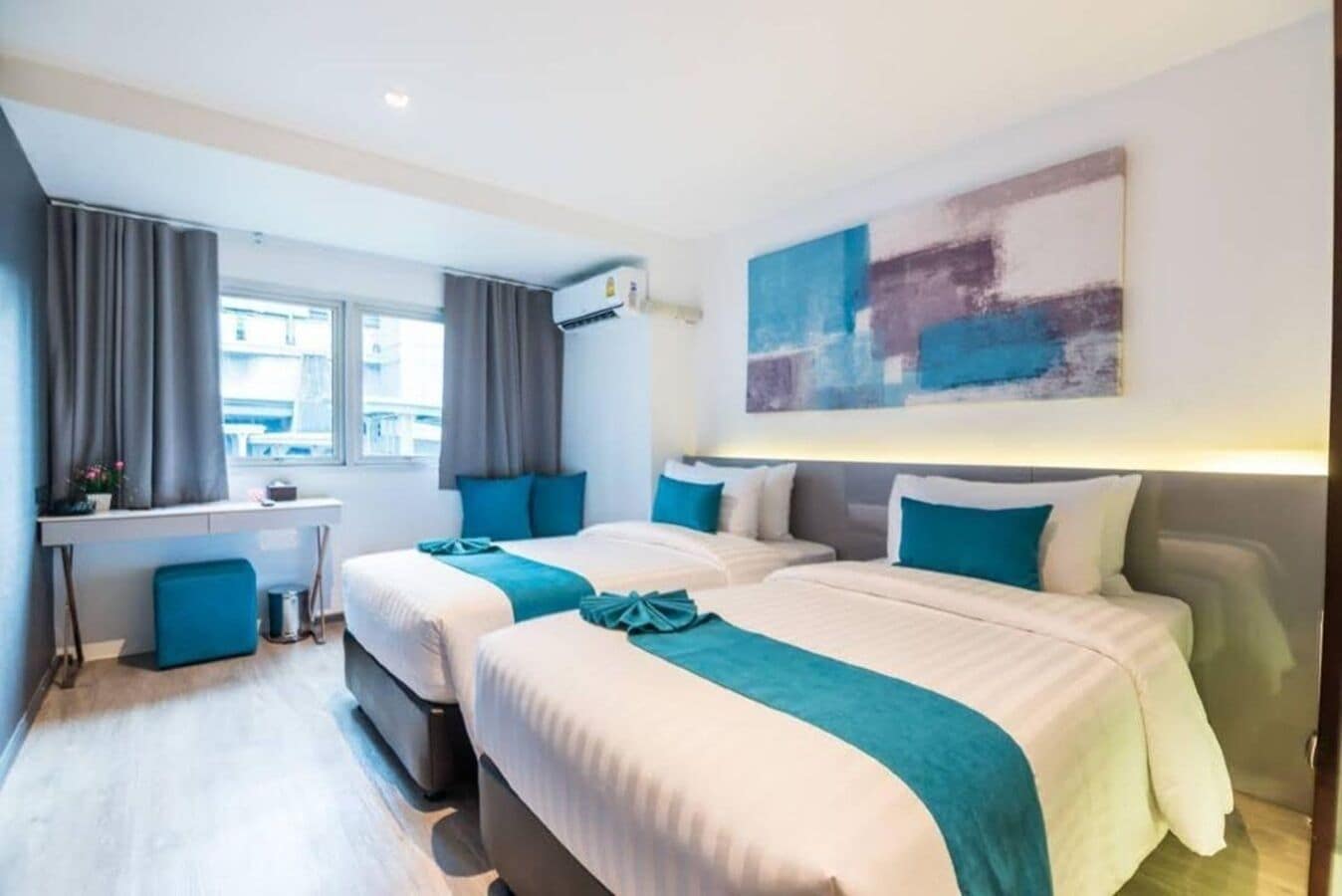 Executive Room, 1 Double or 2 Twin Beds | セーフティボックス (室内)、デスク、WiFi (無料)、ベッドシーツ