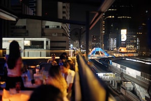 Bar (on property) - Sora Hotel Silom (Bangkok)