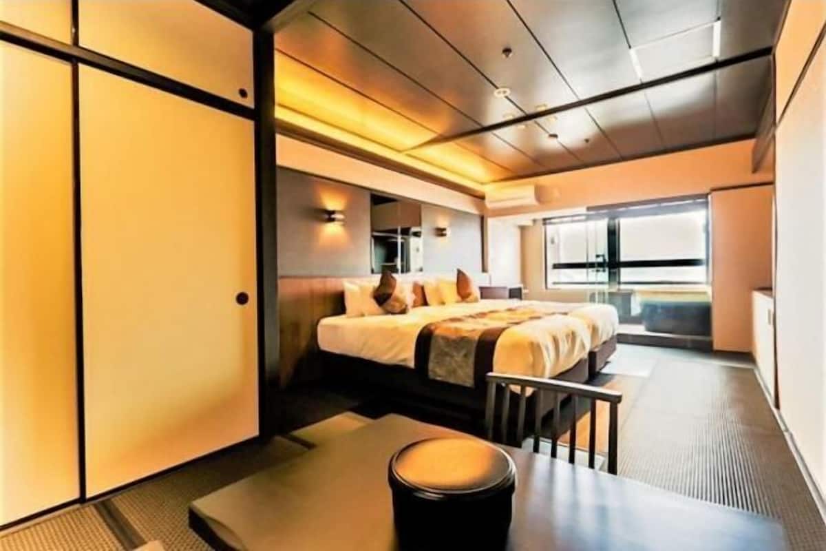 Luxe beddengoed, donsdekens, een kluis op de kamer, gratis wifi