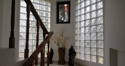 Hunch Backpackers Hostel