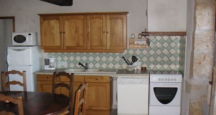 Fontenay près Vézelay 'en Juan' casa tranquila y confortable