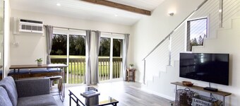 Best Location at World Renowned Turtle Bay, Golf Courses and nearby Beaches!