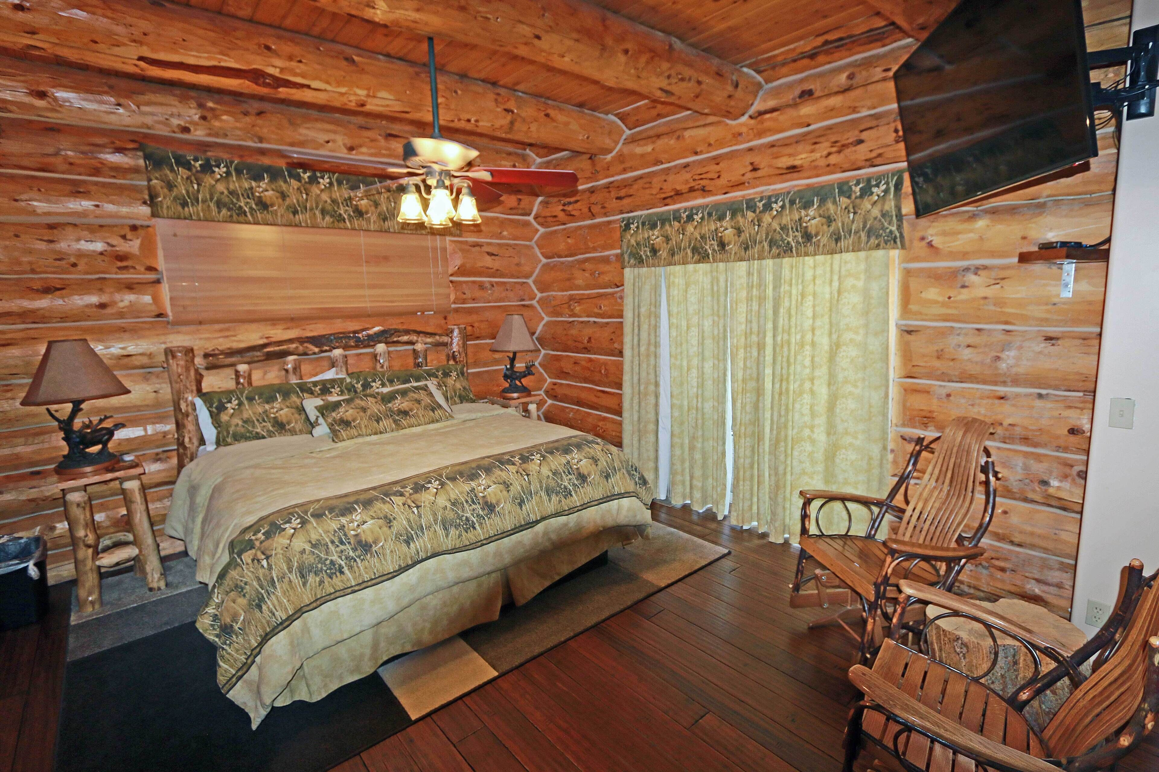 6 bedrooms, iron/ironing board, travel cot, free WiFi