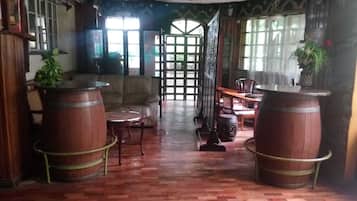 Bar lounge