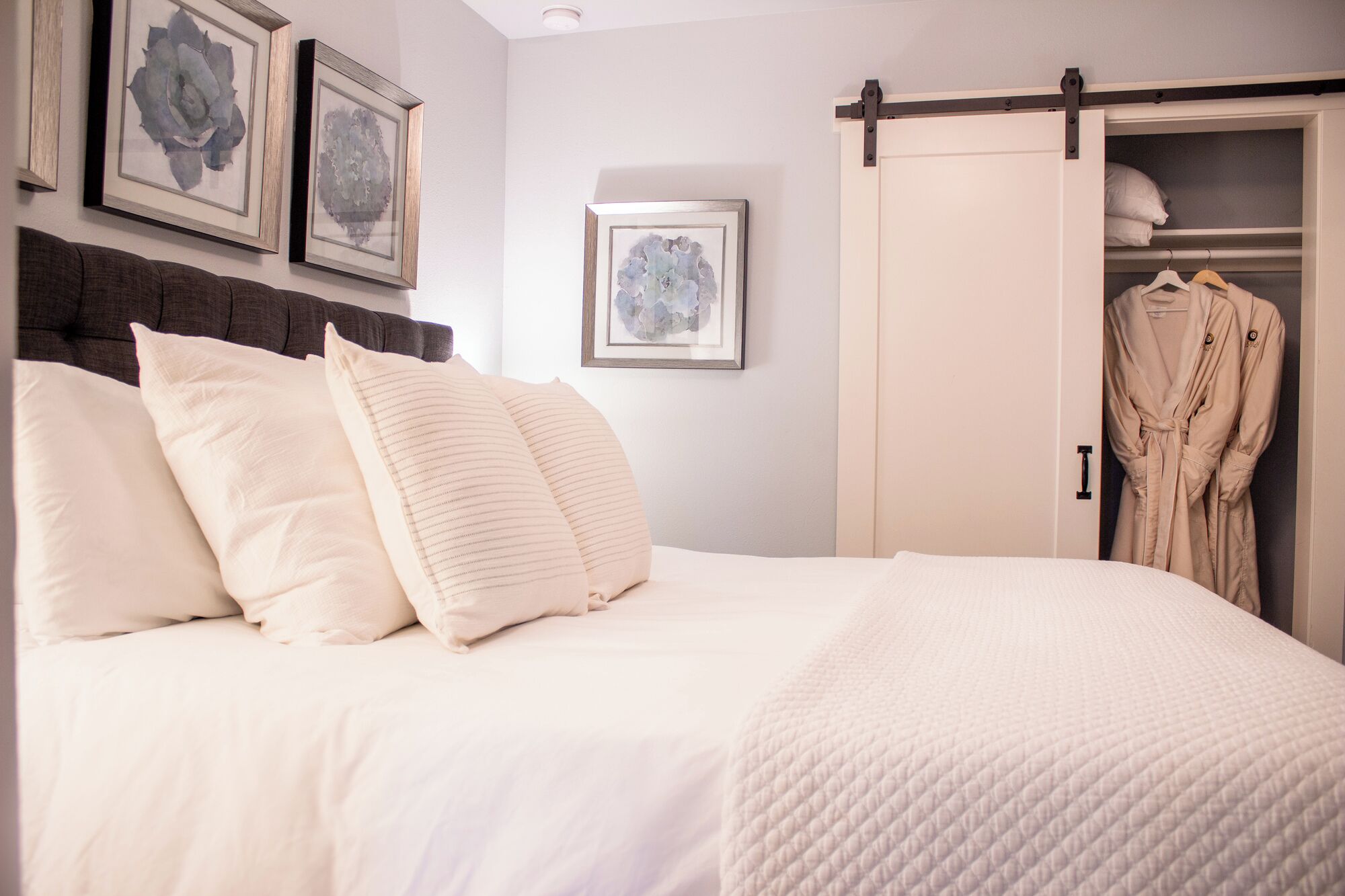 1 quarto, ferros/tábuas de passar roupa, Wi-Fi, roupa de cama