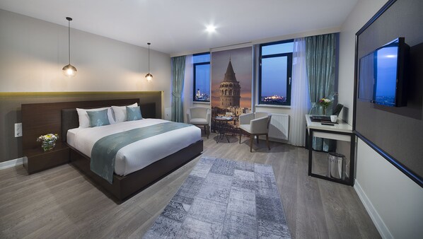 Superior Suite, City View | Minibar, in-room safe, desk, laptop workspace - The Clock Suites (Istanbul)
