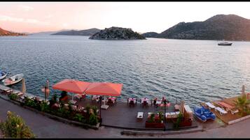 Front of property - evening/night