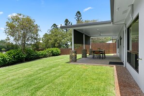 3 Bedroom Spa Villa | Terrace/patio