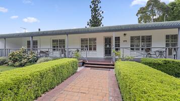 Bagian depan properti