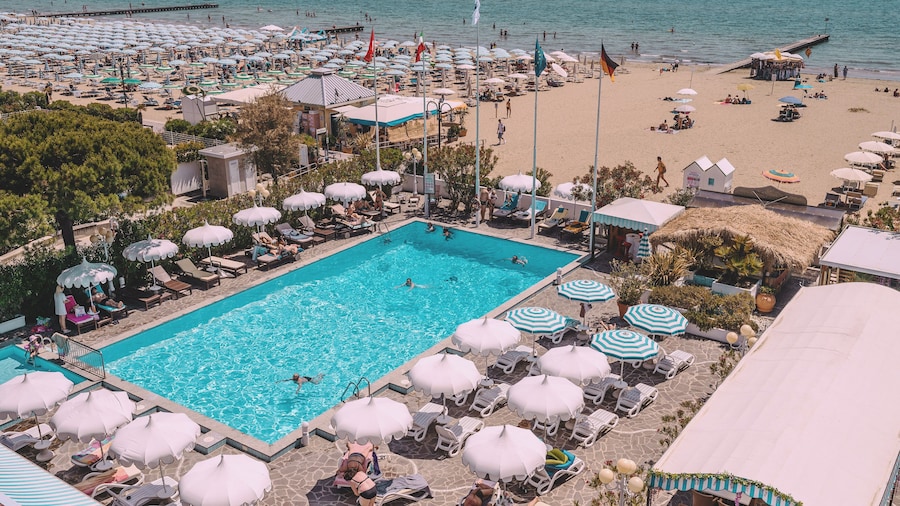 Hotel Monaco & Quisisana