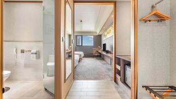 Down duvets, desk, laptop workspace, soundproofing