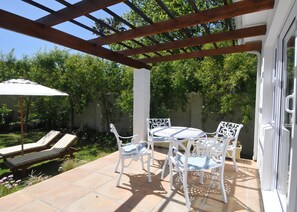 Family Suite, 1 Bedroom, Non Smoking, Pool View | Balcony