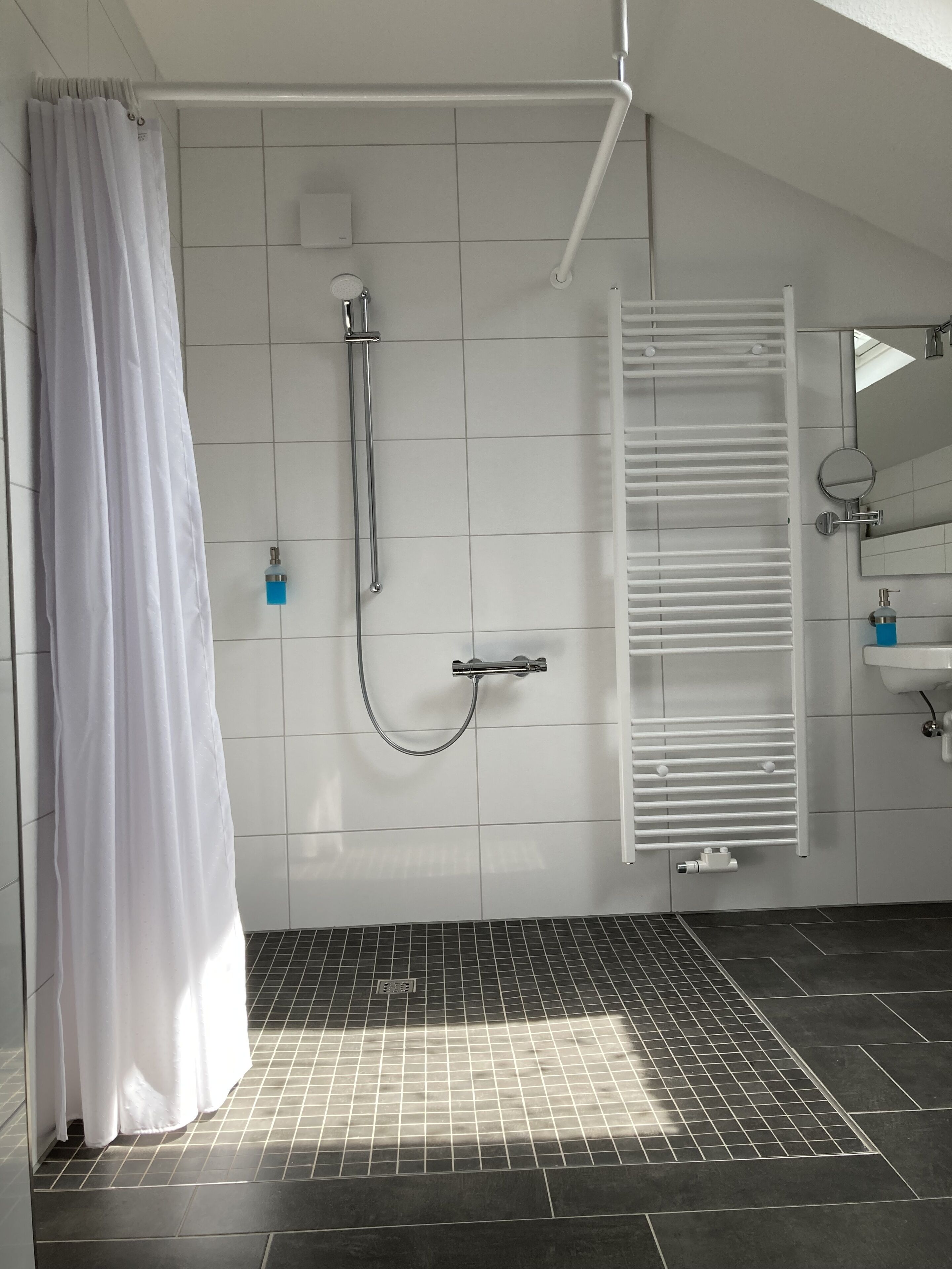 premium room | bathroom | shower, towels