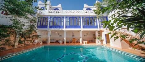 Indoor pool, outdoor pool